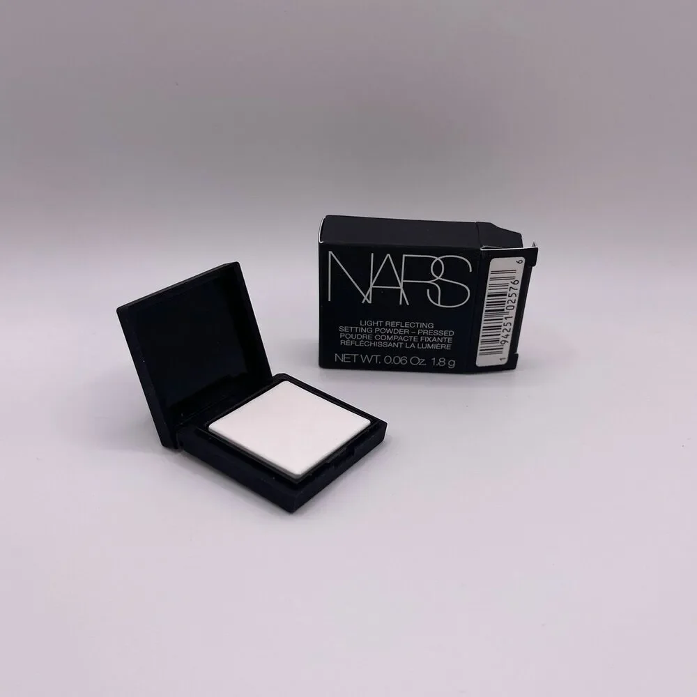 NARS Mini Light Reflecting Pressed Setting Powder